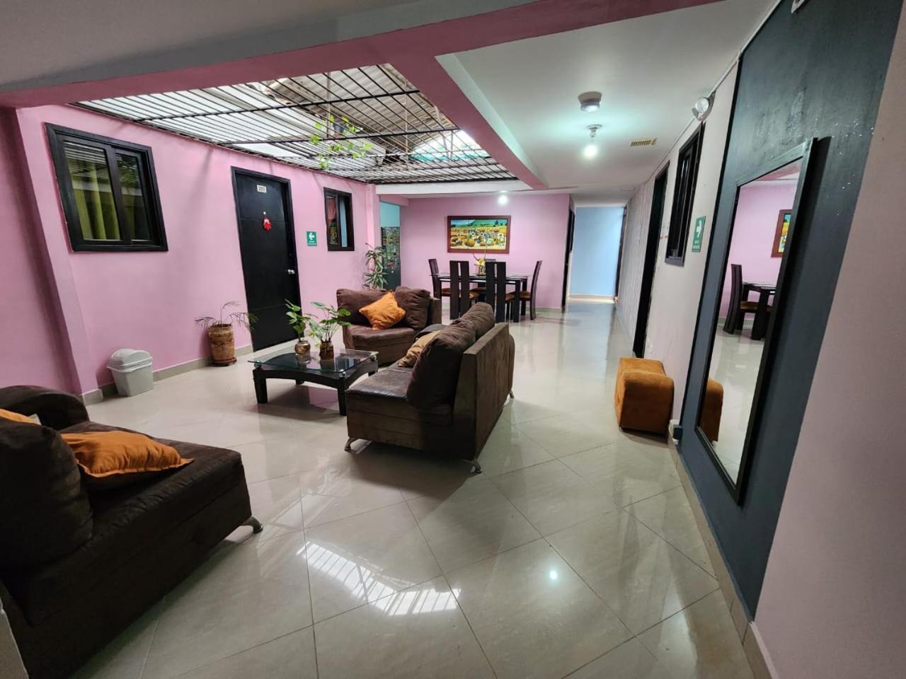 Hotel Laureles Home Medellin Exterior photo