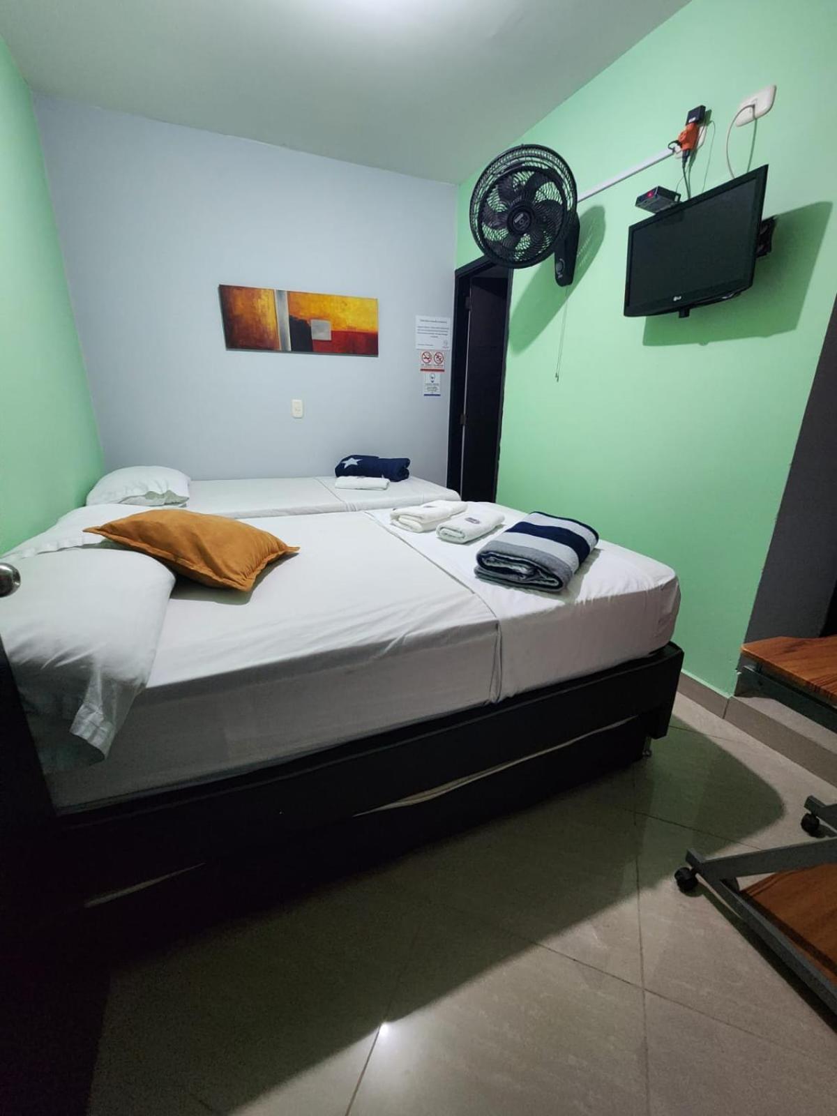 Hotel Laureles Home Medellin Exterior photo