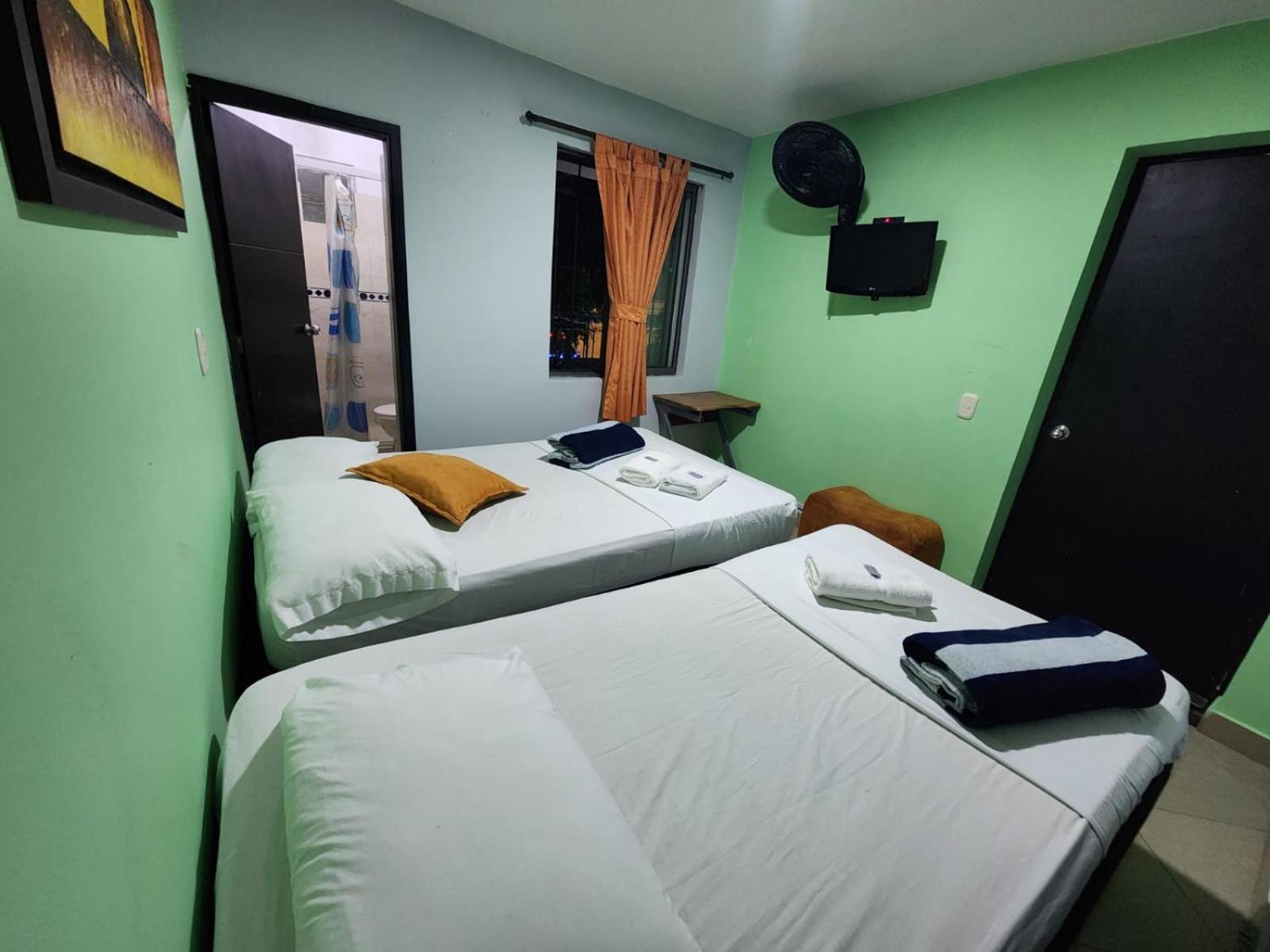 Hotel Laureles Home Medellin Exterior photo