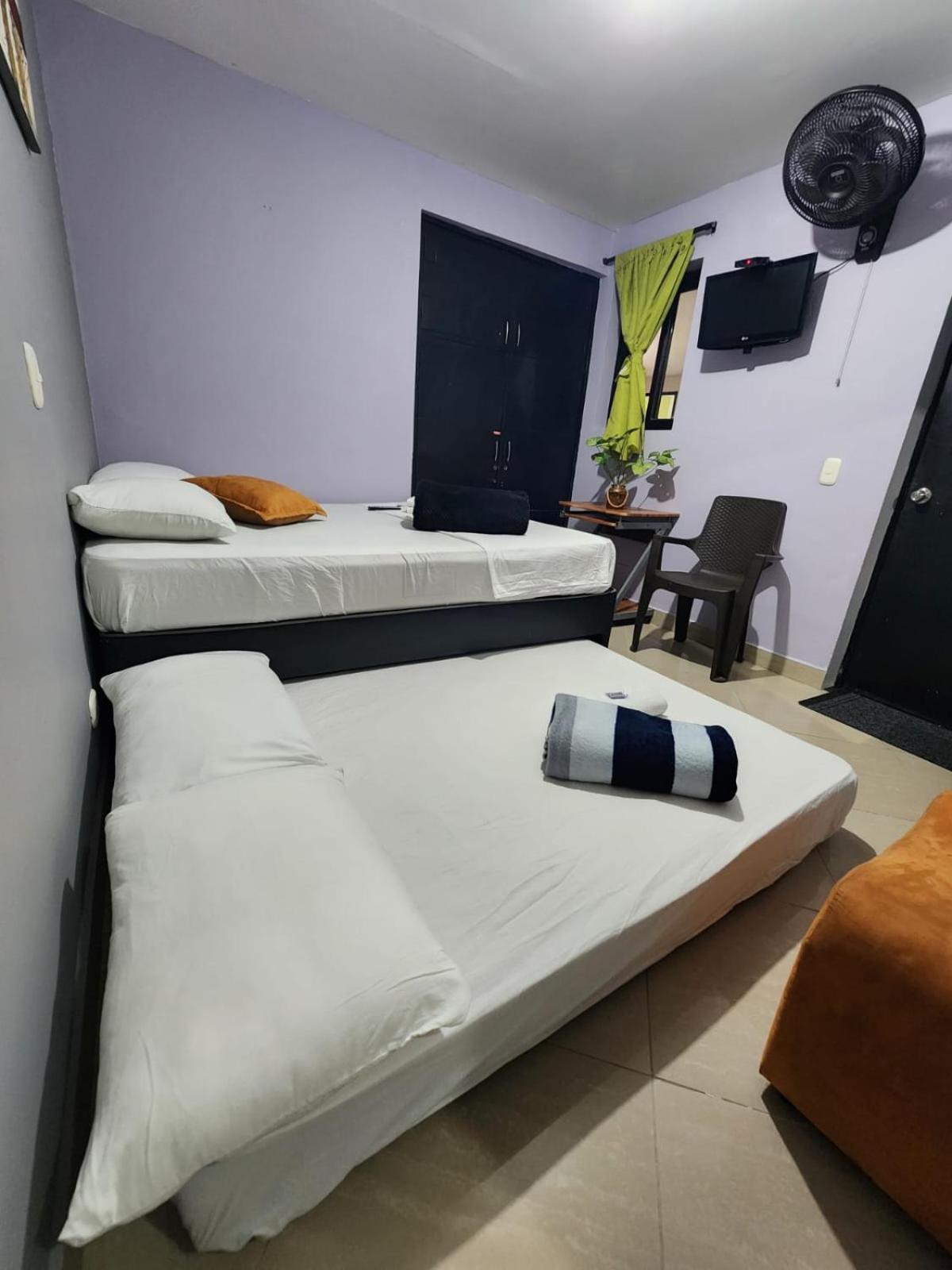Hotel Laureles Home Medellin Exterior photo