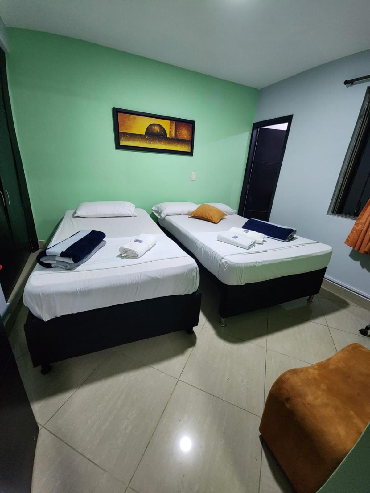 Hotel Laureles Home Medellin Exterior photo