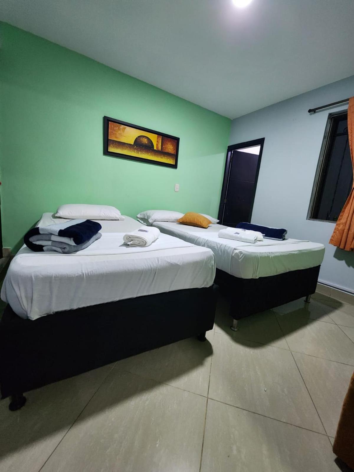 Hotel Laureles Home Medellin Exterior photo